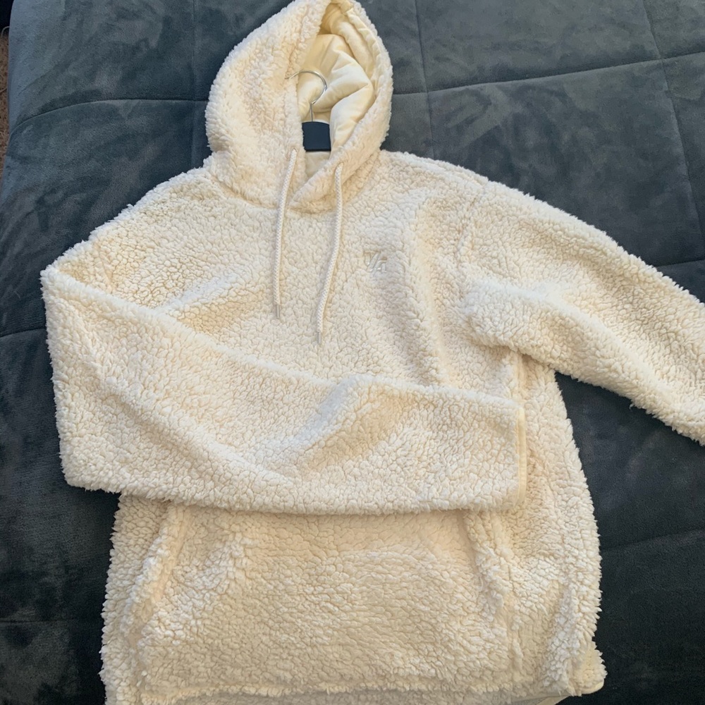 YoungLA teddy fleece pullover (1st version)